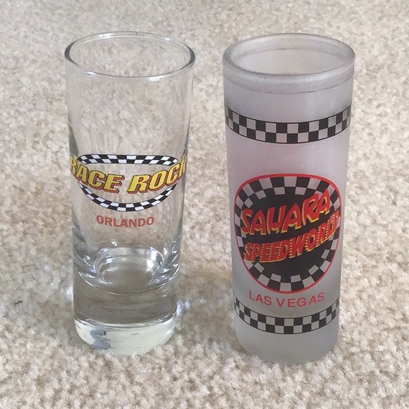 Set of 2 Racing Shot Glasses - Picture 12 of 12
